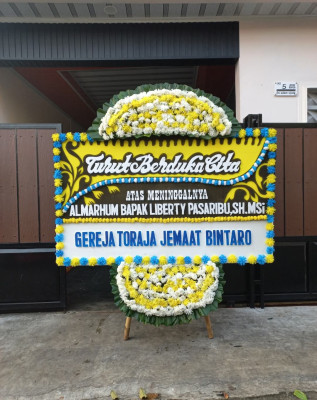 Papan Bunga Duka di Aru Selatan